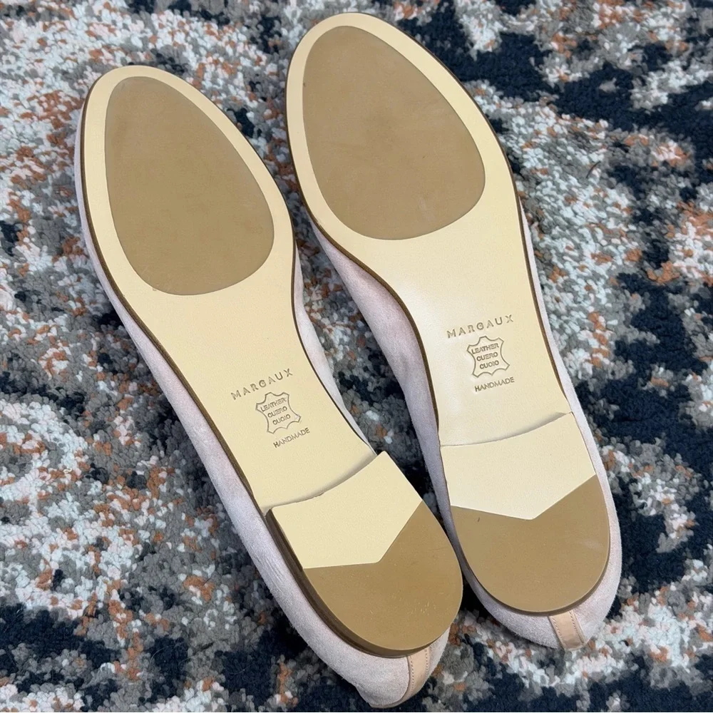 NWOT Margaux Classic Round Toe Flats in “Blush” Pink Suede Size 11.5 Narrow